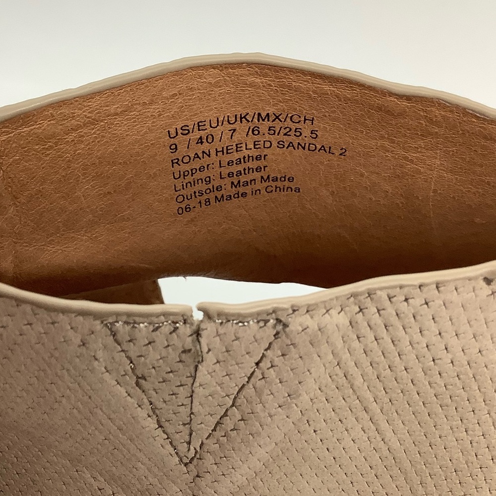 GENTLE SOULS ROAN ANKLE SANDAL BY KENNETH COLE - Picture 7 of 8